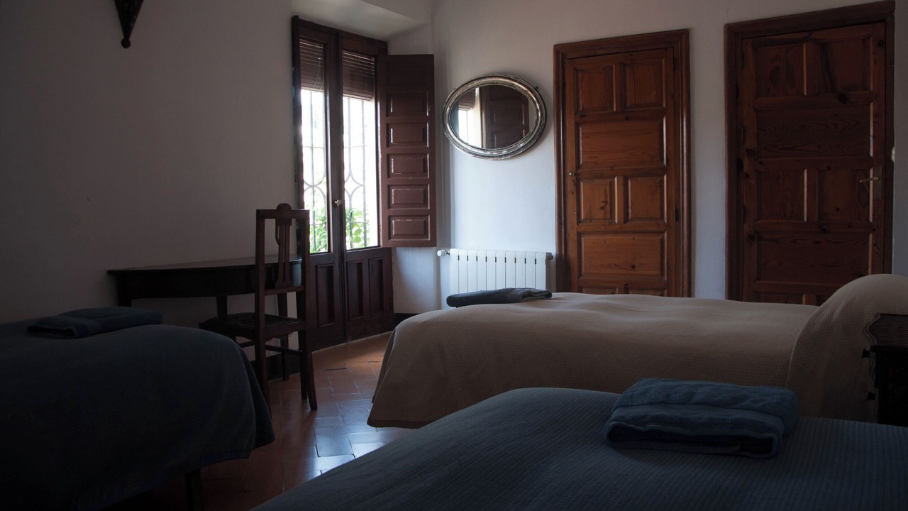 Photo of Bedroom in Central District