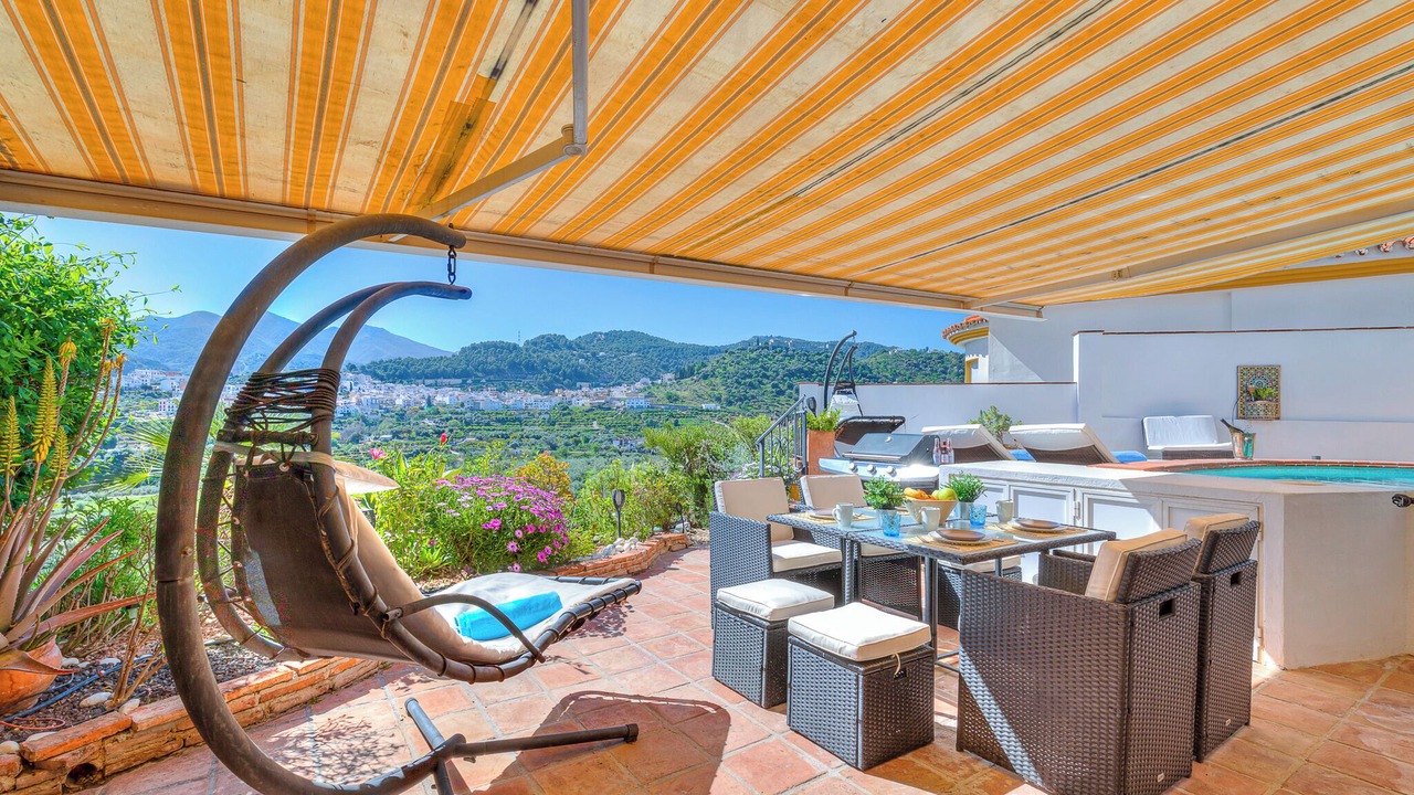 Photo of Outdoor in Monda