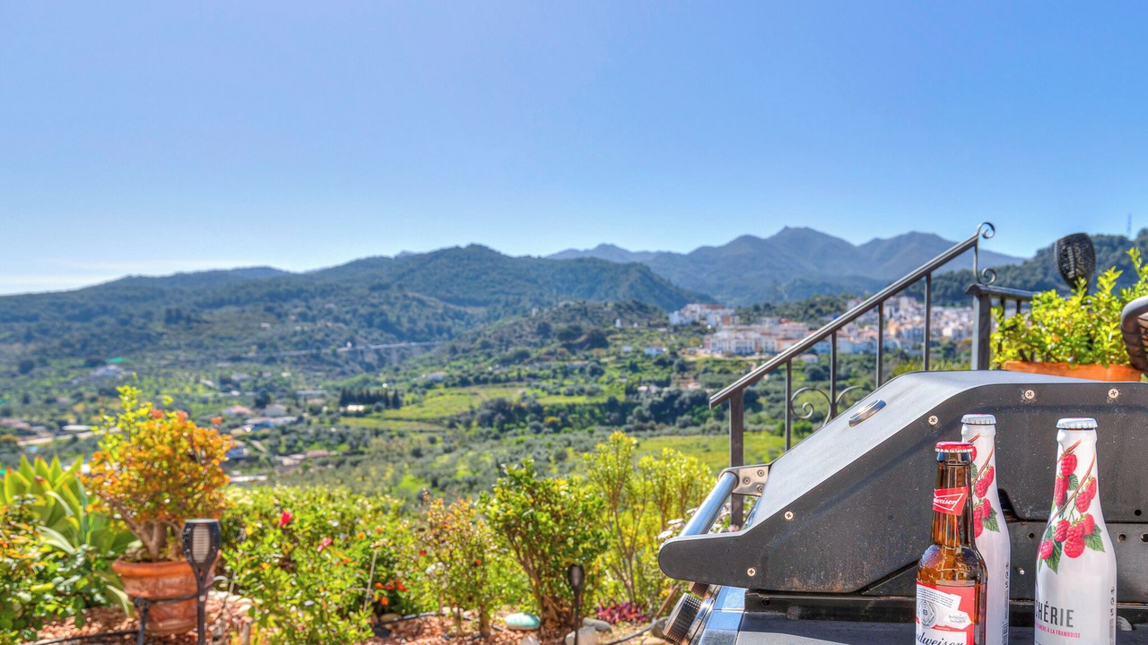 Photo of Outdoor in Monda