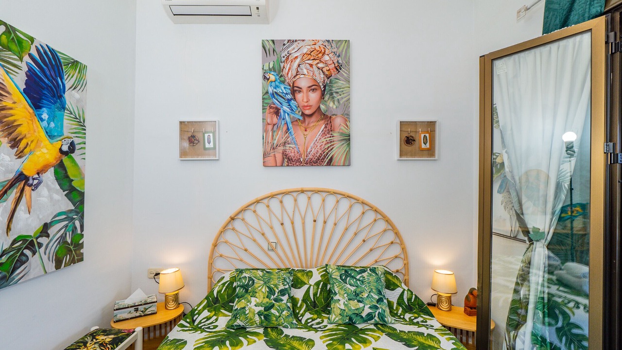 Photo of Bedroom in Coin