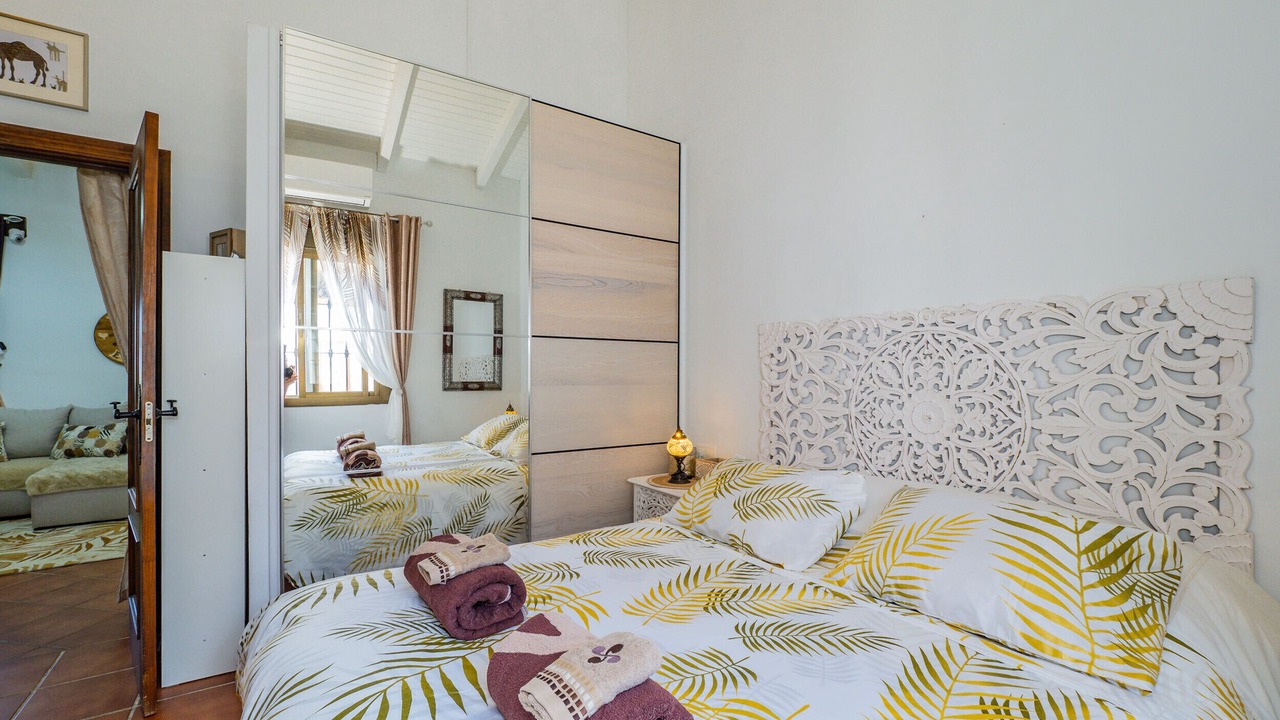 Photo of Bedroom in Coin