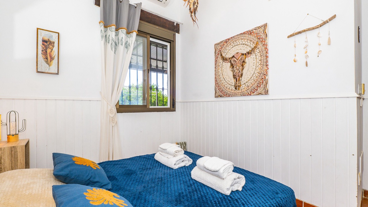 Photo of Bedroom in Coin