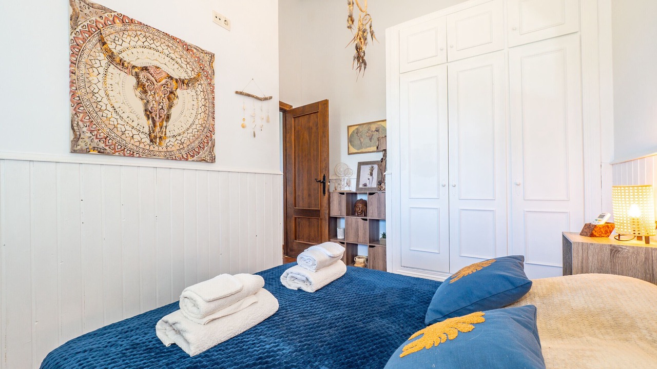Photo of Bedroom in Coin