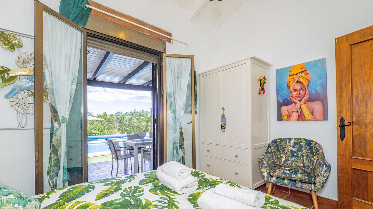 Photo of Bedroom in Coin