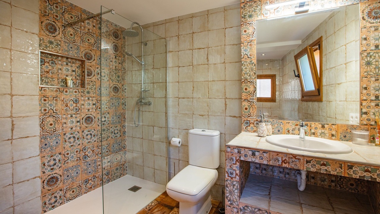 Photo of Bathroom in Turre