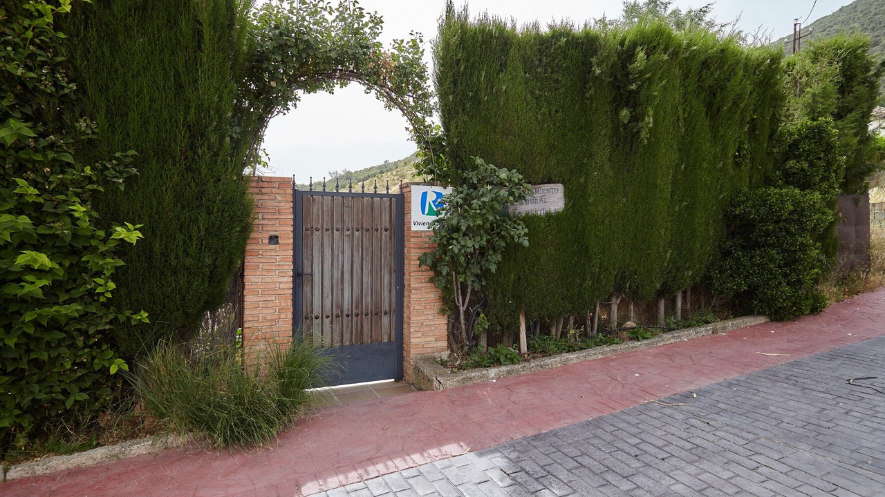 Photo of Outdoor in Arbuniel