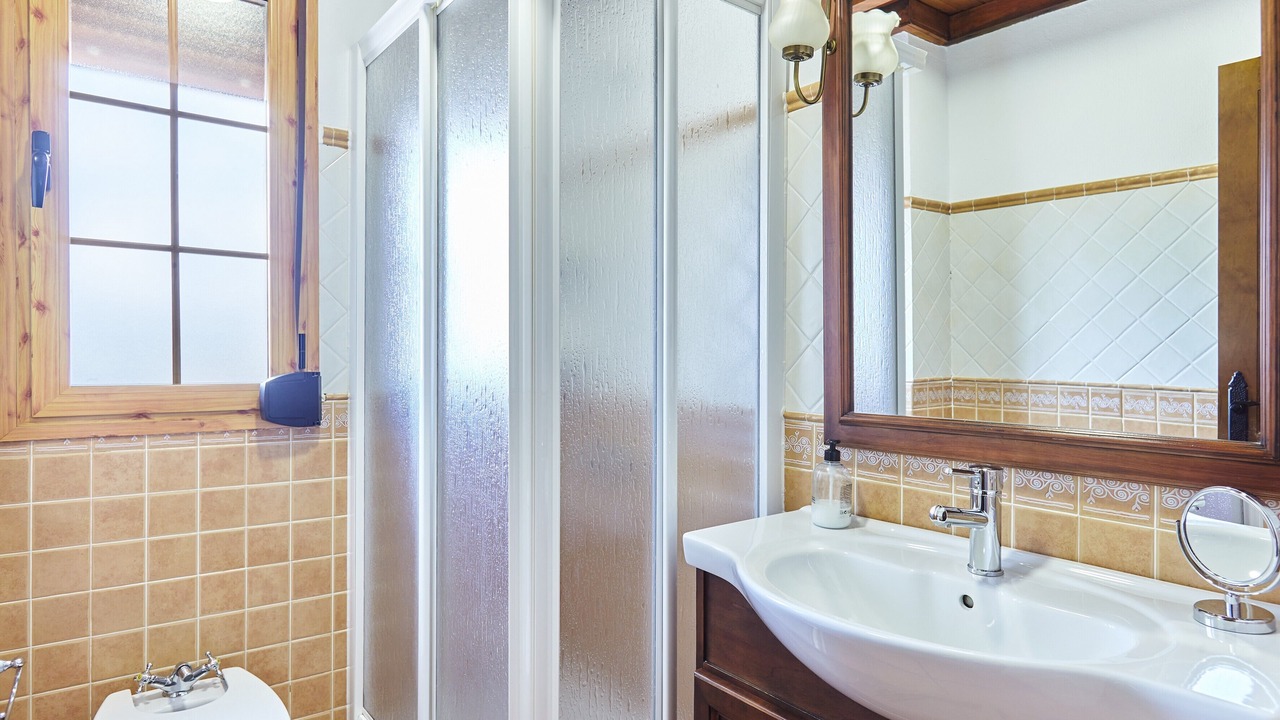 Photo of Bathroom in Arbuniel
