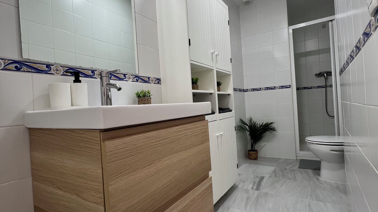 Photo of Bathroom in Rota