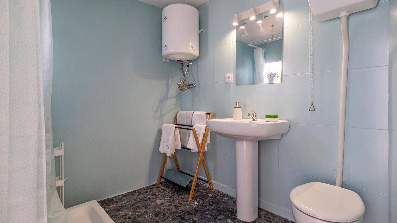 Photo of Bathroom in Villanueva del Rio y Minas