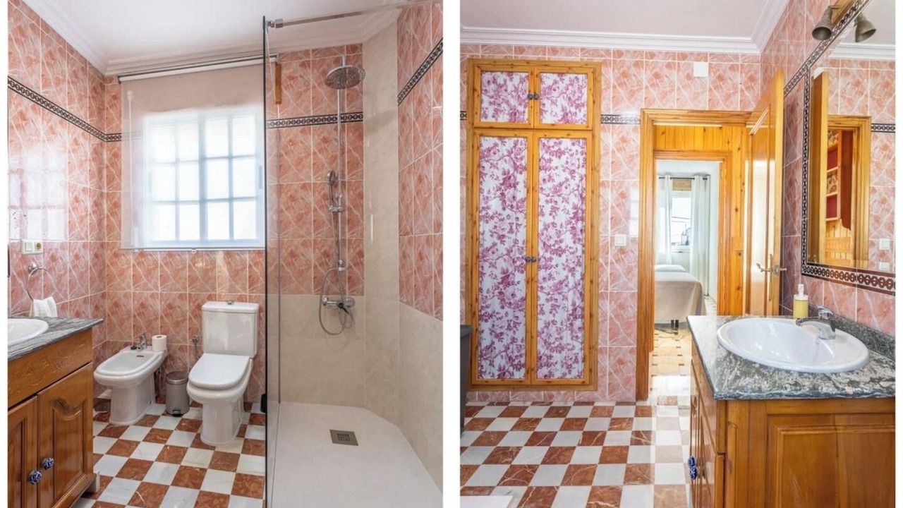 Photo of Bathroom in Santiponce