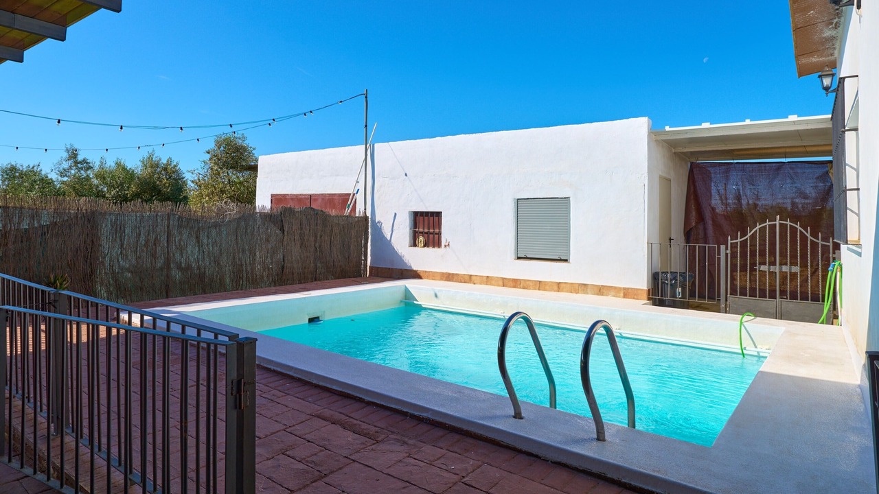 Photo of Outdoor in La Carlota