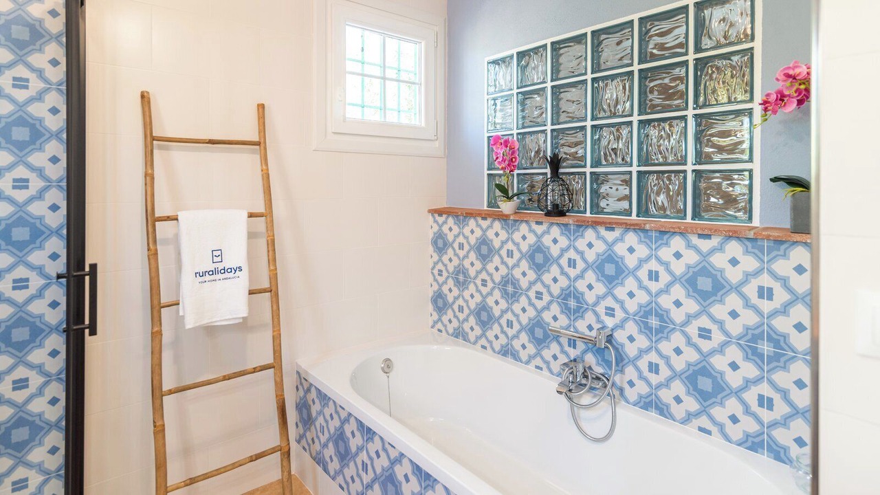 Photo of Bathroom in Villanueva de la Concepcion