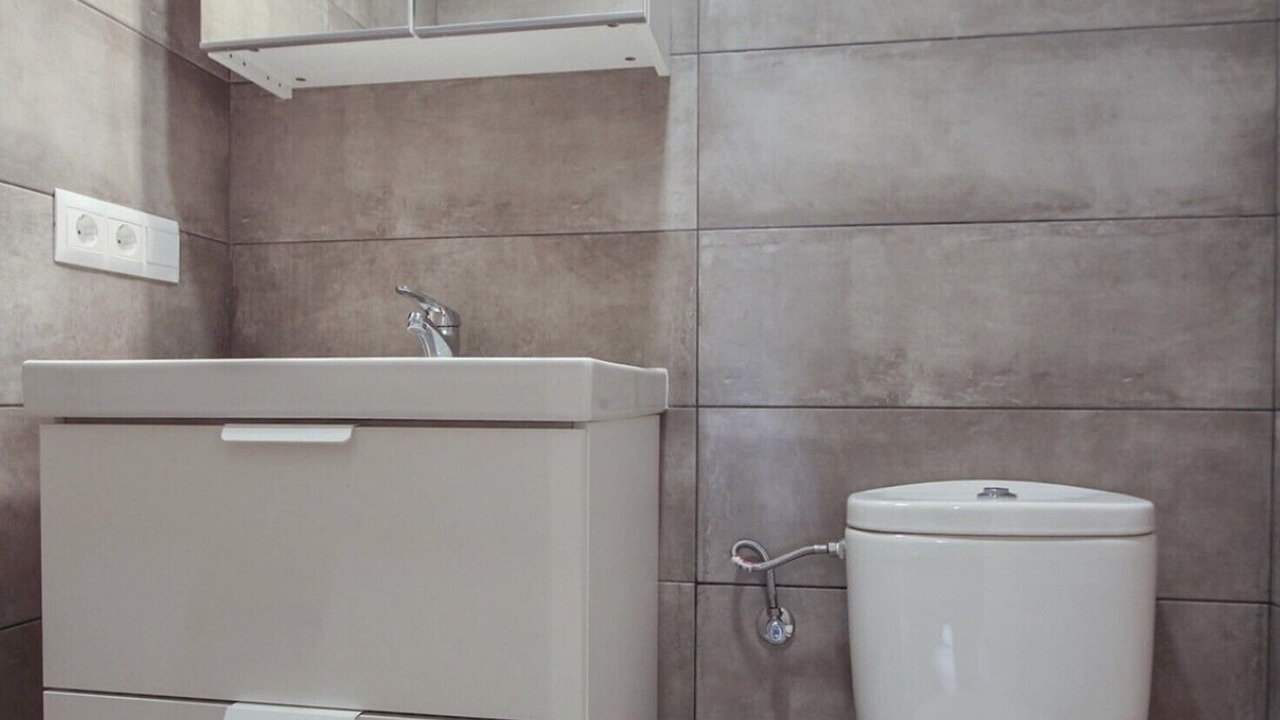 Photo of Bathroom in Nerja City Centre