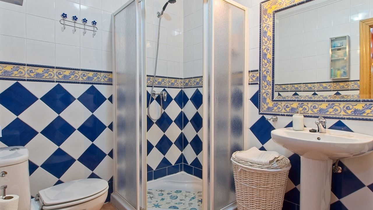 Photo of Bathroom in La Pola de Gordon
