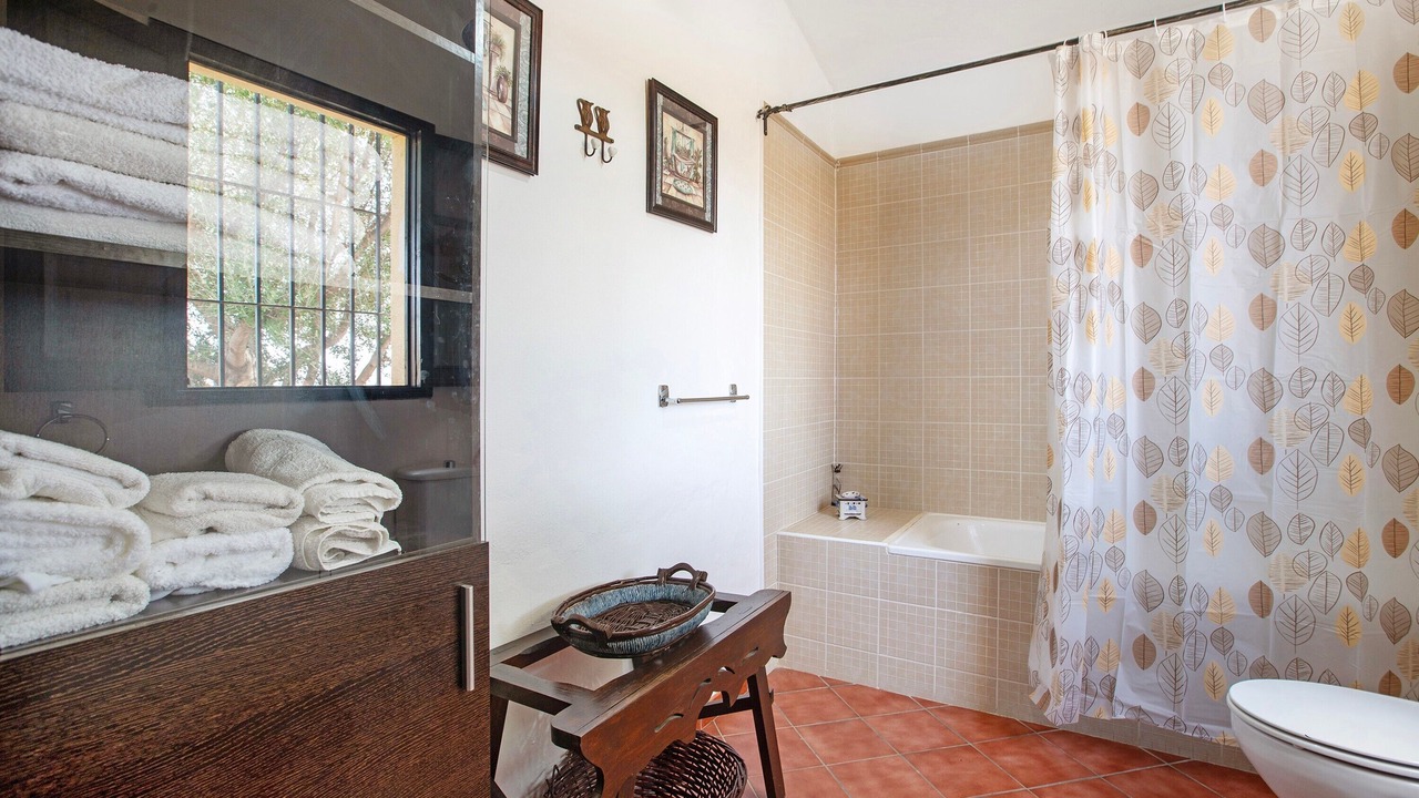Photo of Bathroom in Riogordo