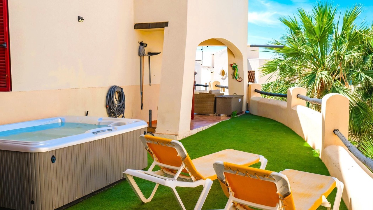 Photo of Patio Balcony in Bahia de Casares