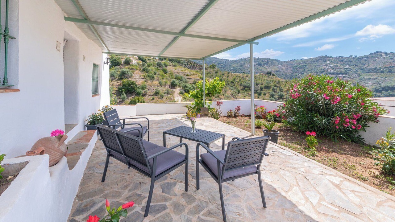 Photo of Patio Balcony in Sayalonga
