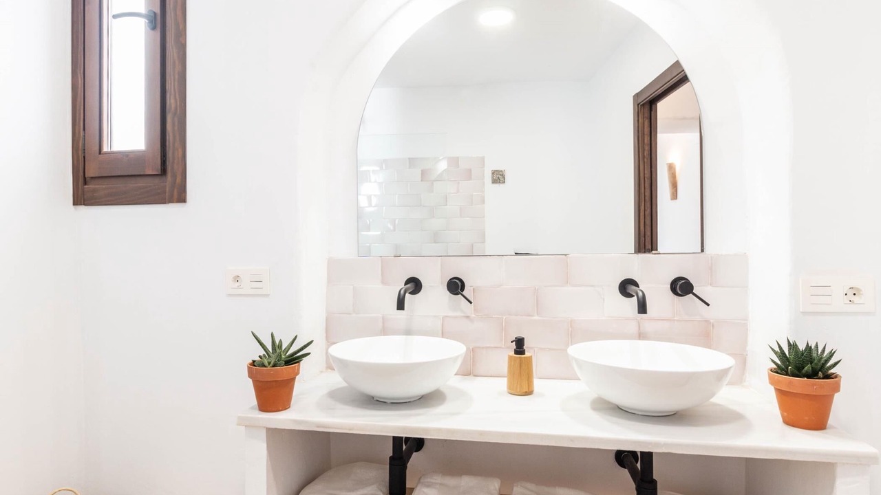 Photo of Bathroom in Lecrin
