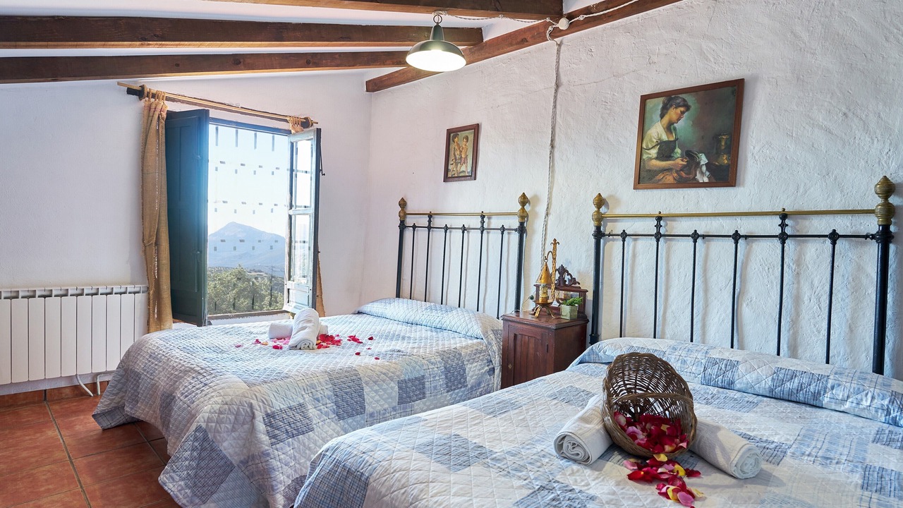Photo of Bedroom in Castillo de Locubin