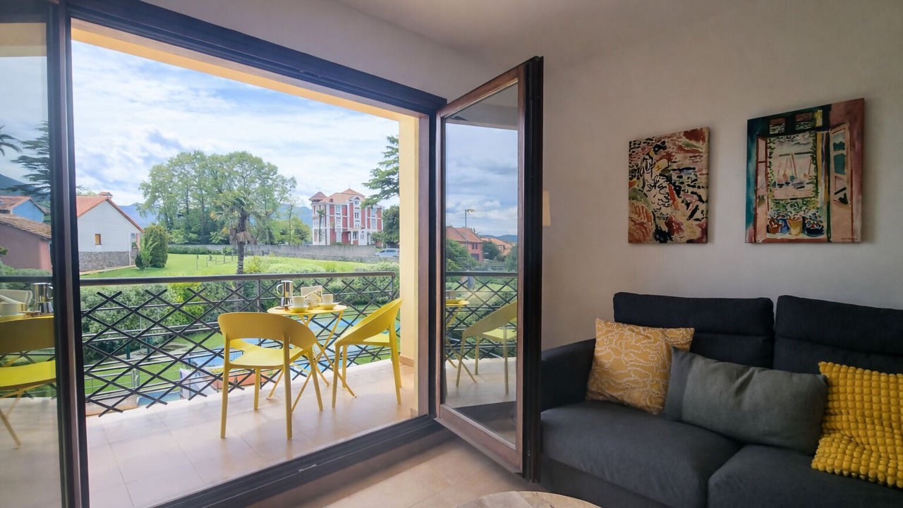 Photo of Patio Balcony in Colombres