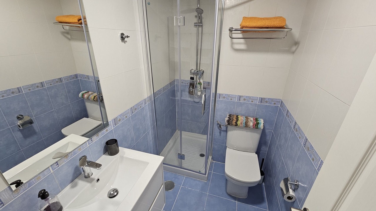 Photo of Bathroom in Vista de los Angeles-Rumina