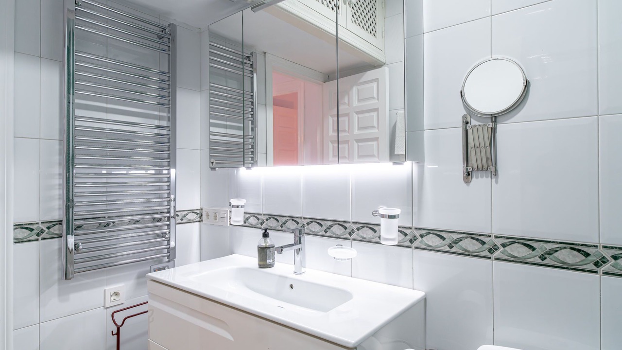 Photo of Bathroom in Oasis del Capistrano