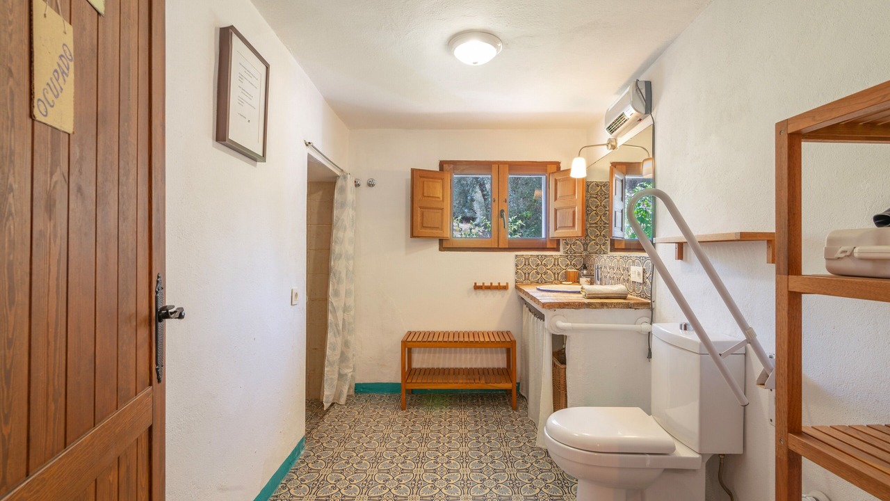 Photo of Bathroom in Calabazares