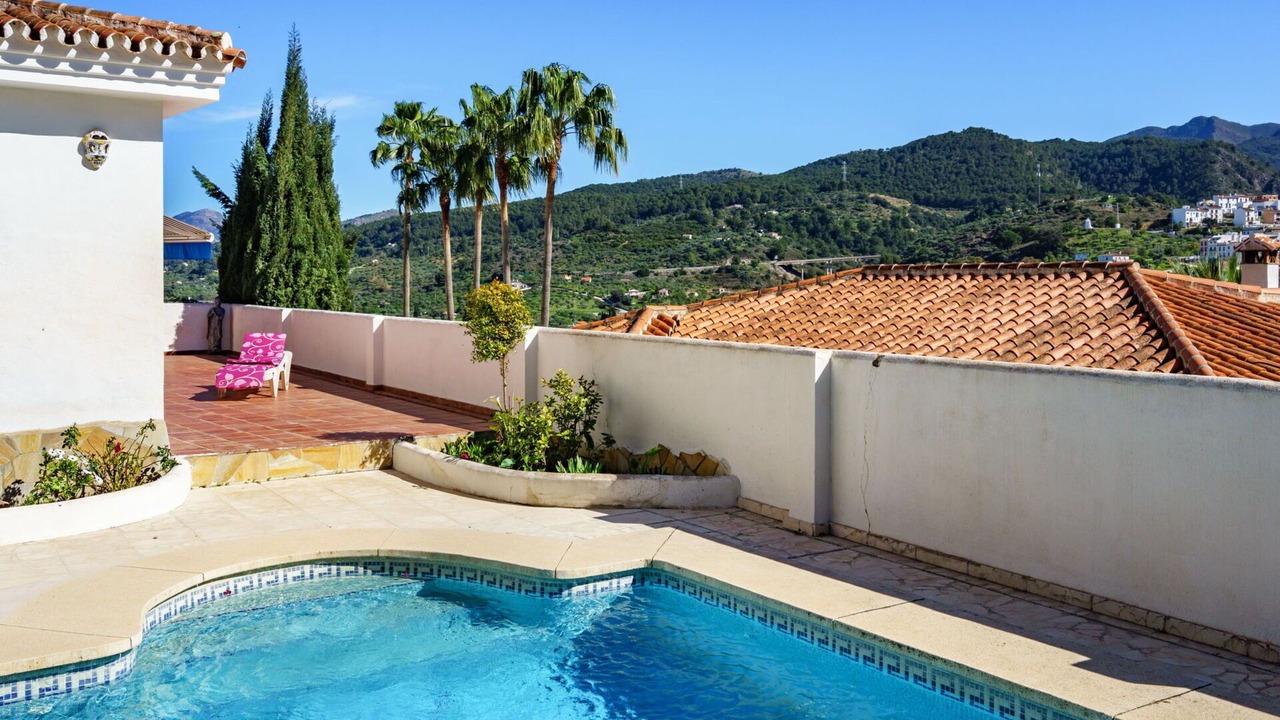 Photo of Outdoor in Monda