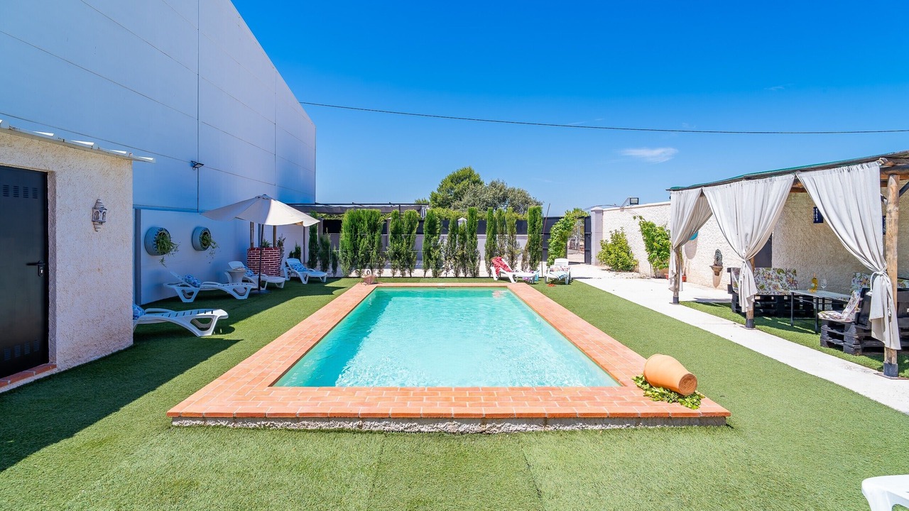Photo of Outdoor in La Lantejuela