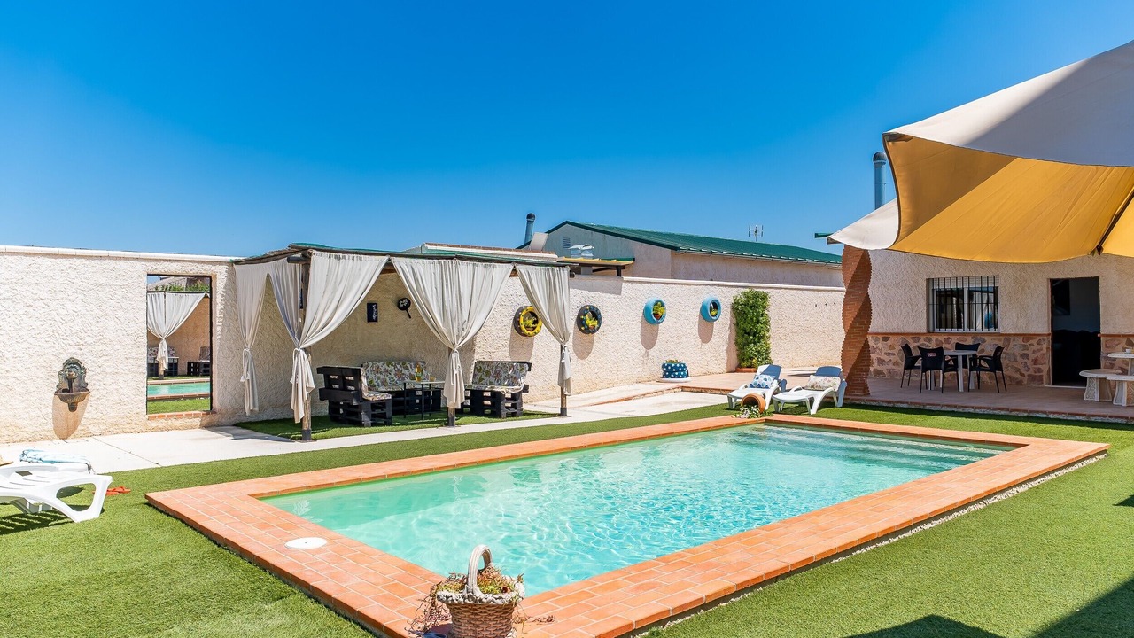 Photo of Outdoor in La Lantejuela