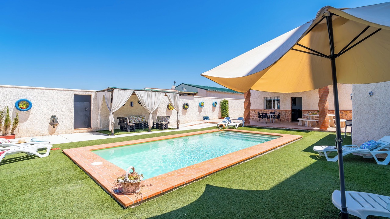 Photo of Outdoor in La Lantejuela