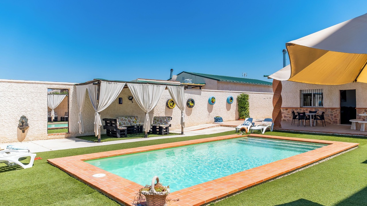 Photo of Outdoor in La Lantejuela