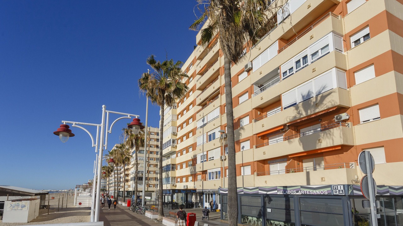 Photo of Others in Cadiz