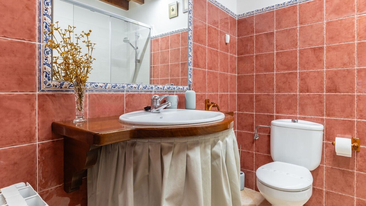 Photo of Bathroom in Orena