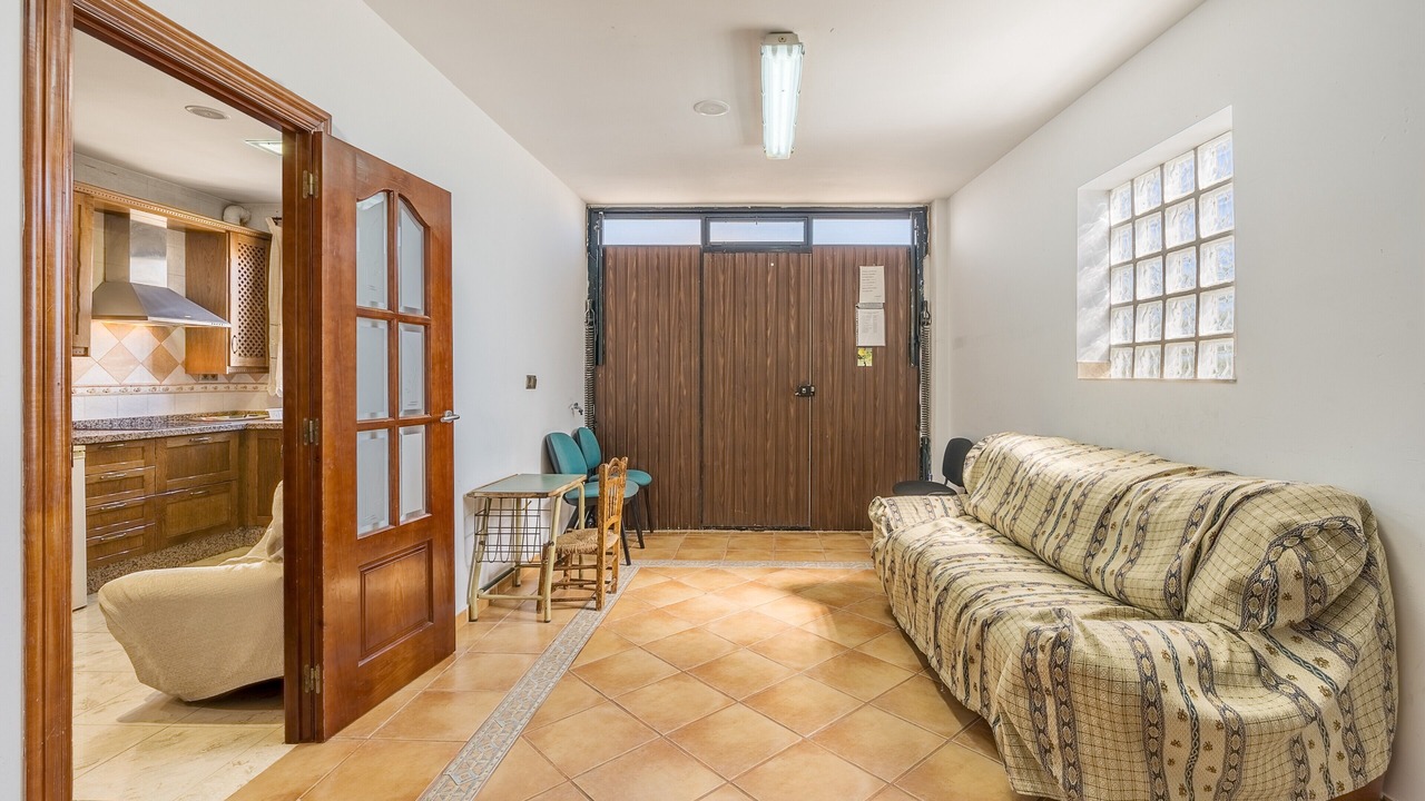 Photo of Livingroom in Yegen