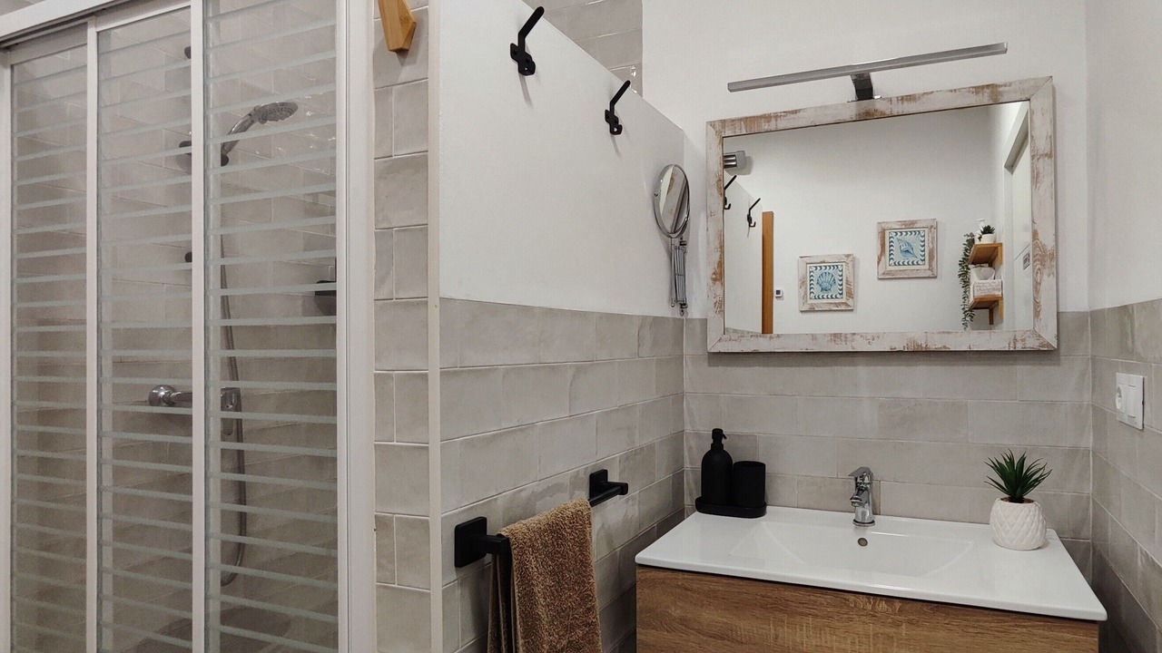 Photo of Bathroom in Alora