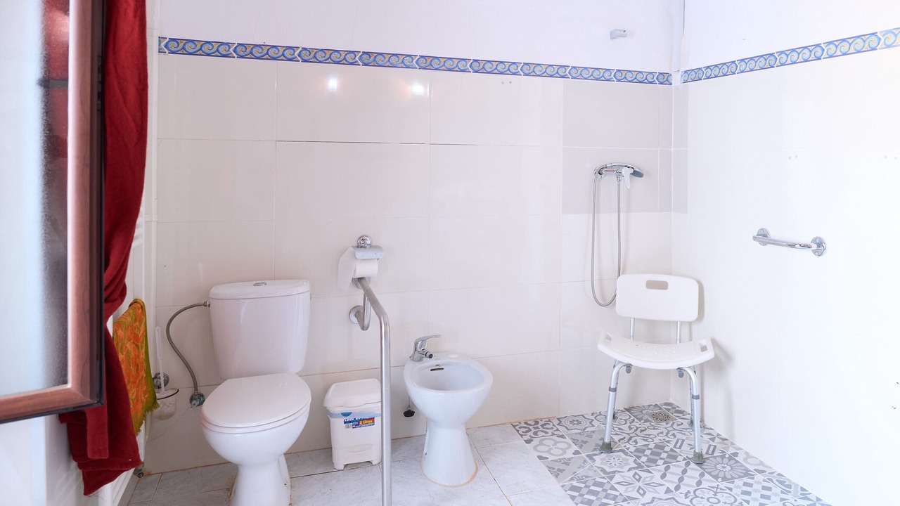 Photo of Bathroom in Montoro
