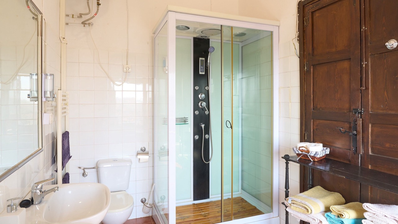 Photo of Bathroom in Montoro