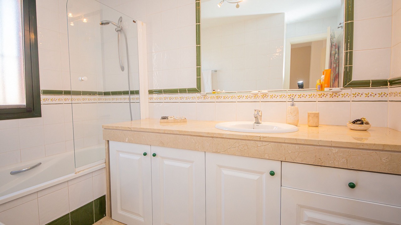 Photo of Bathroom in Castillo de Sabinillas
