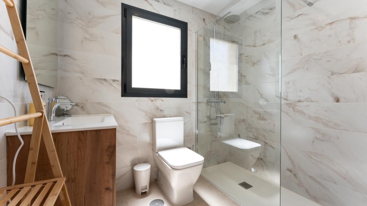 Photo of Bathroom in Retamar