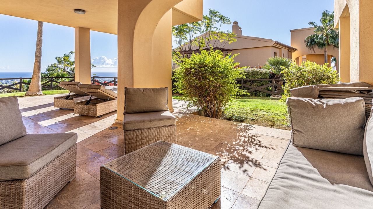 Photo of Patio Balcony in New Golden Mile