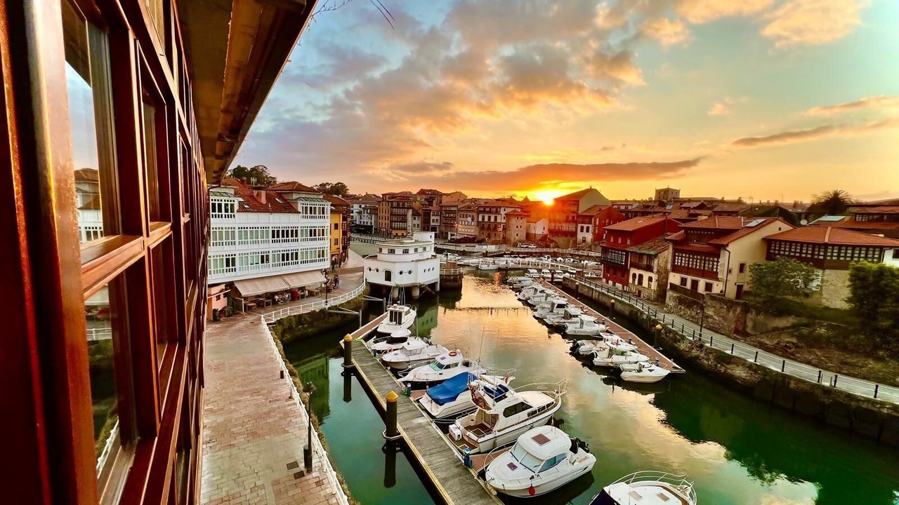 Photo of Others in Llanes