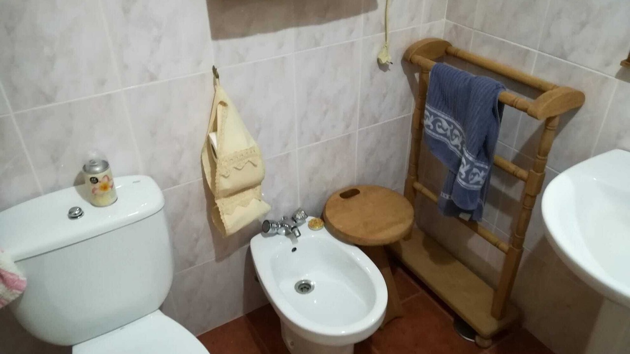 Photo of Bathroom in Benamahoma