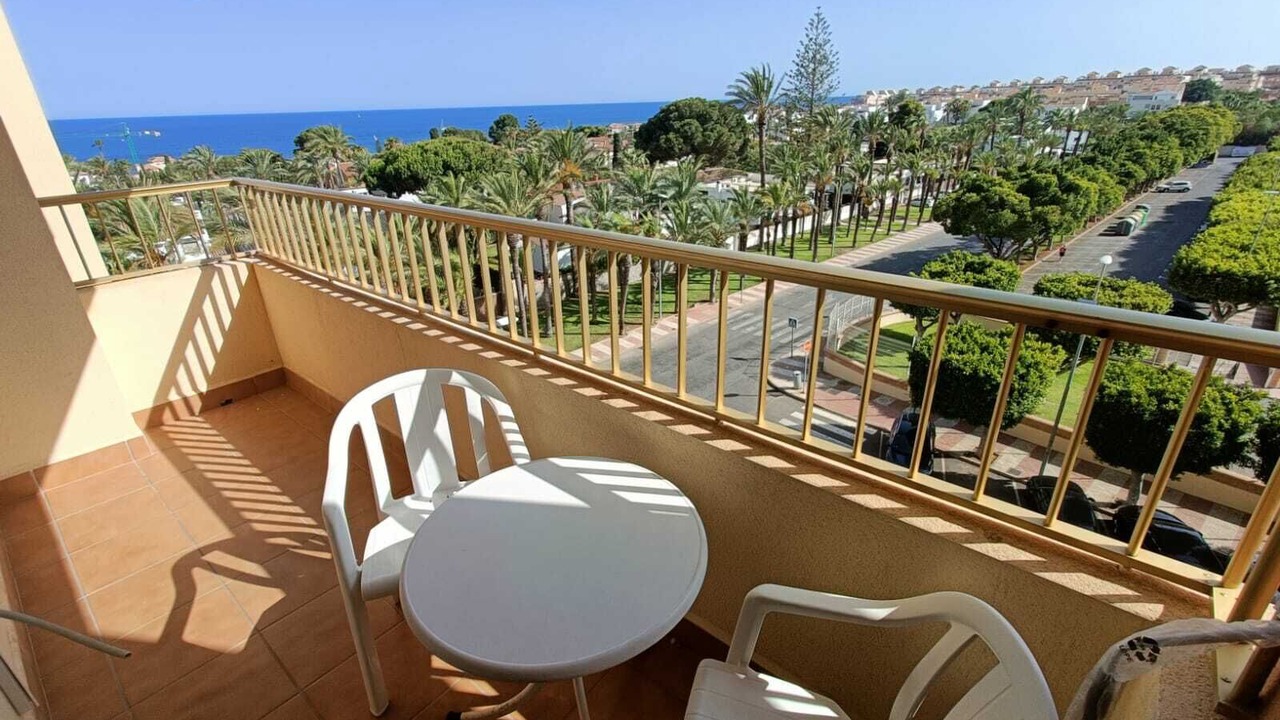 Photo of Outdoor in Enix