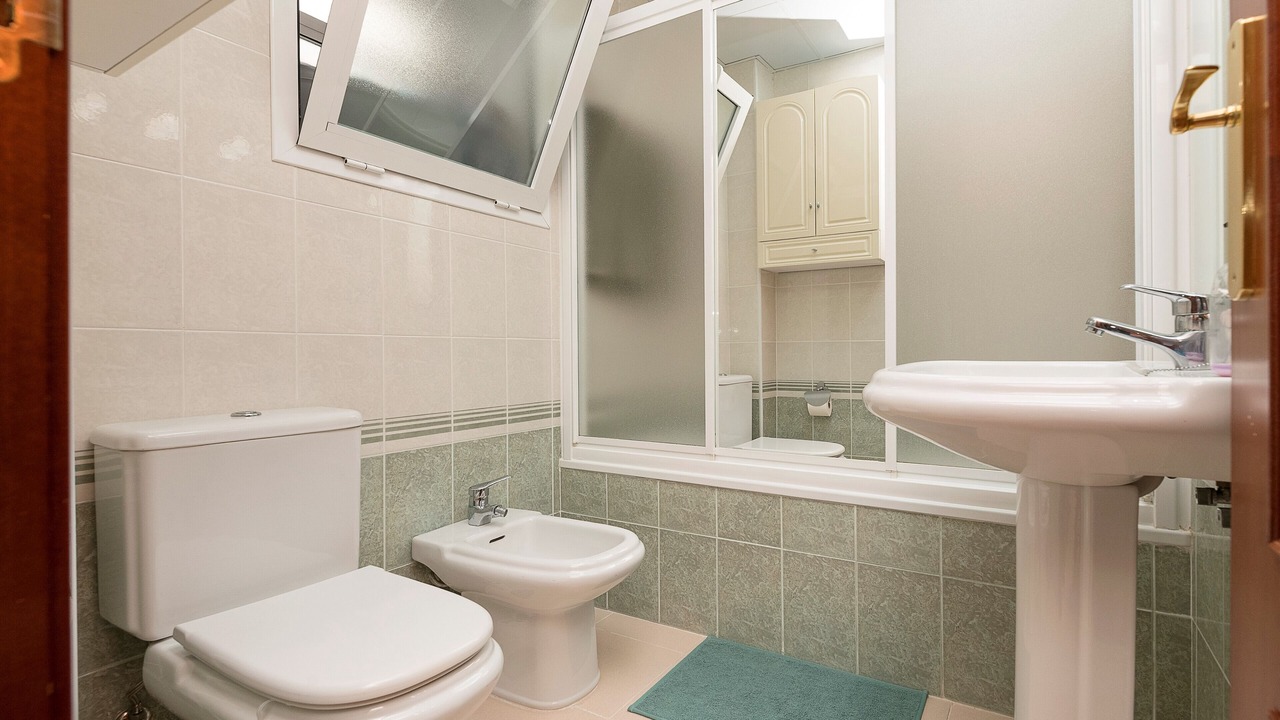 Photo of Bathroom in Rota