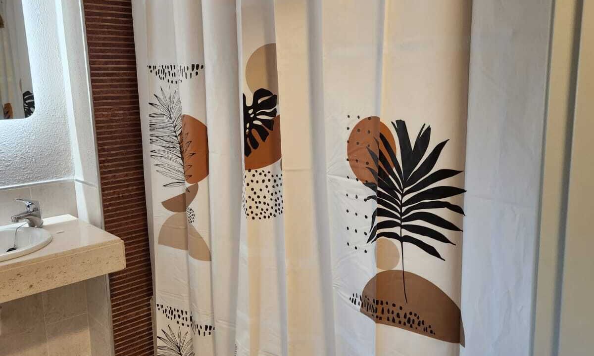 Photo of Bathroom in Vera
