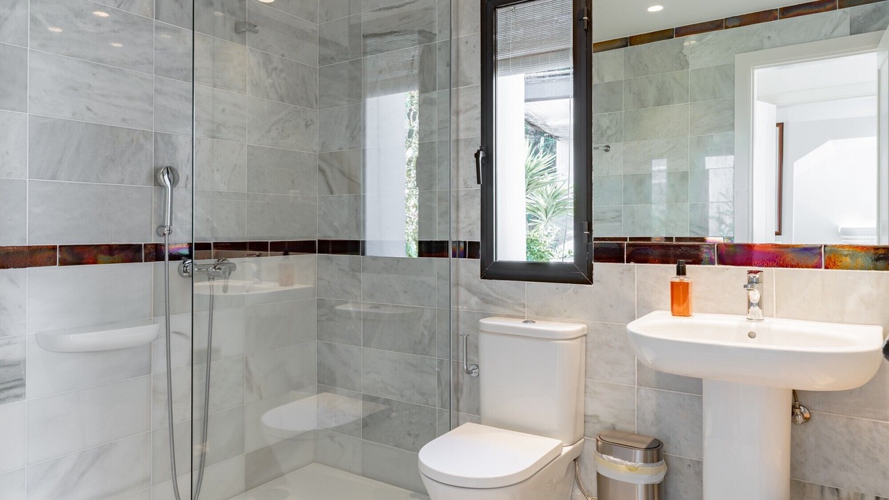 Photo of Bathroom in Torrequebrada