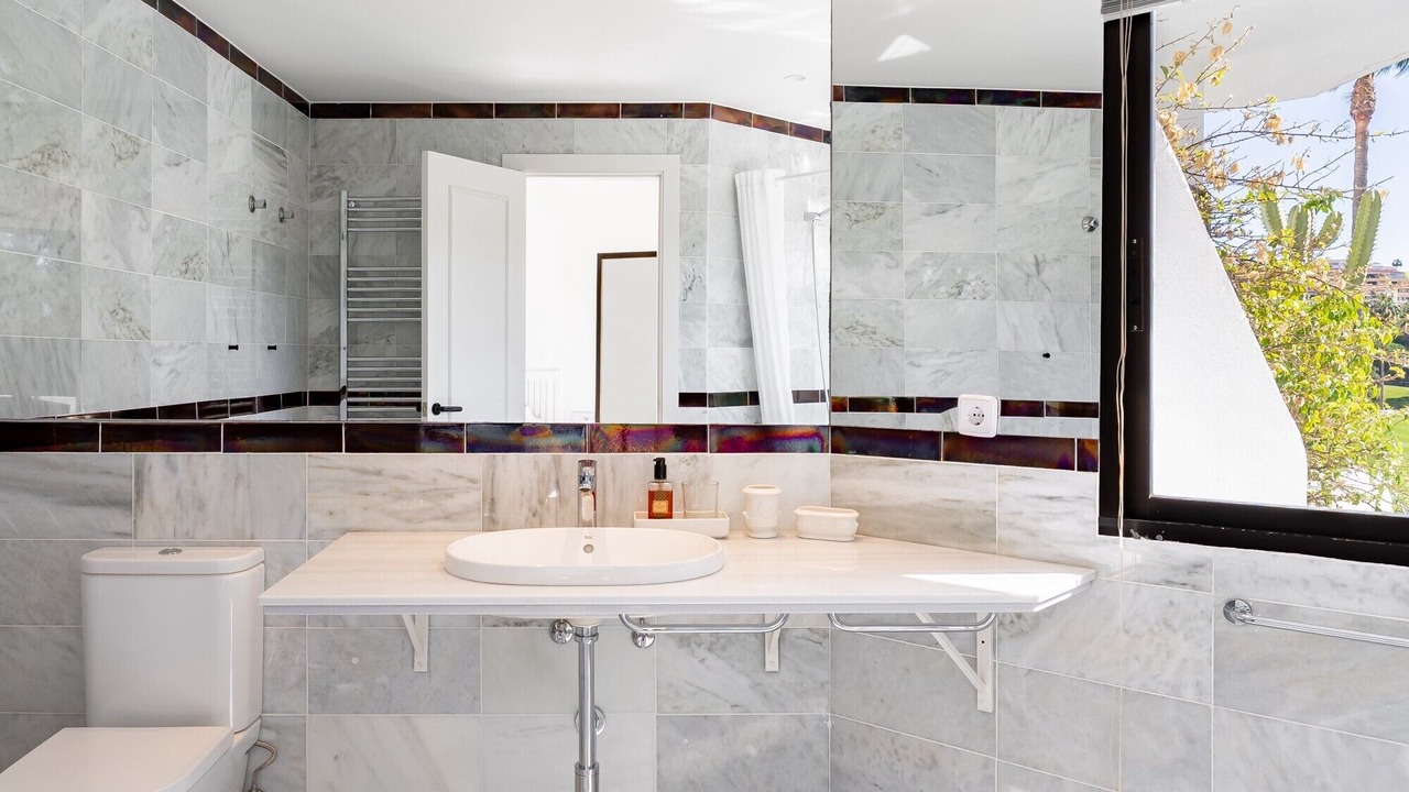 Photo of Bathroom in Torrequebrada