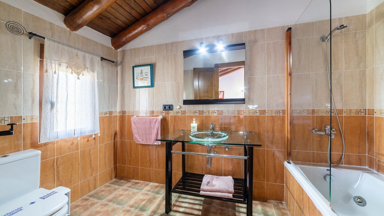Photo of Bathroom in Velez-Blanco