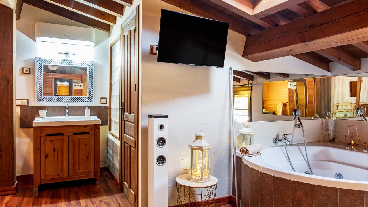 Photo of Bathroom in Gilgarcia